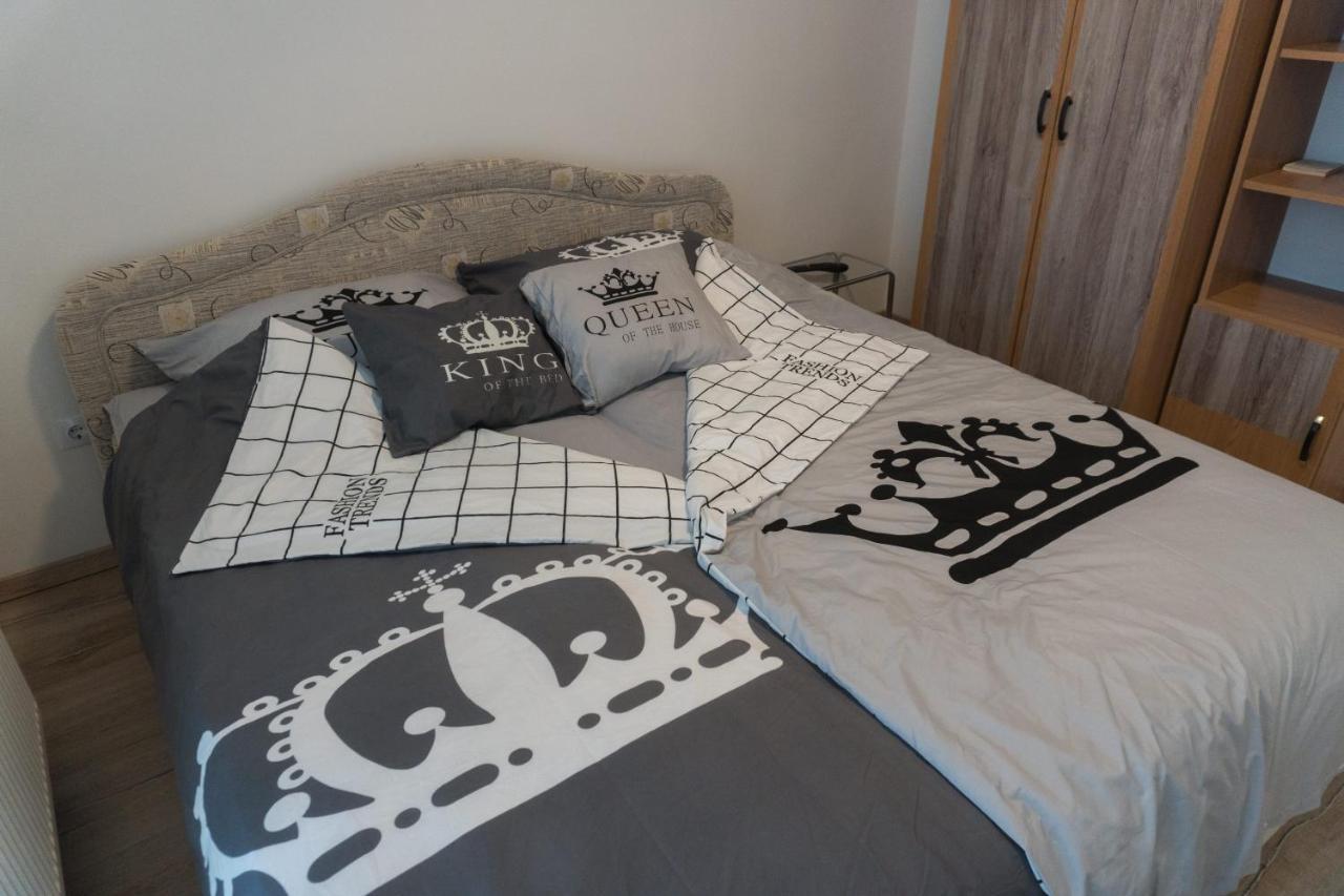 Elegant Apartman Siofok Luaran gambar