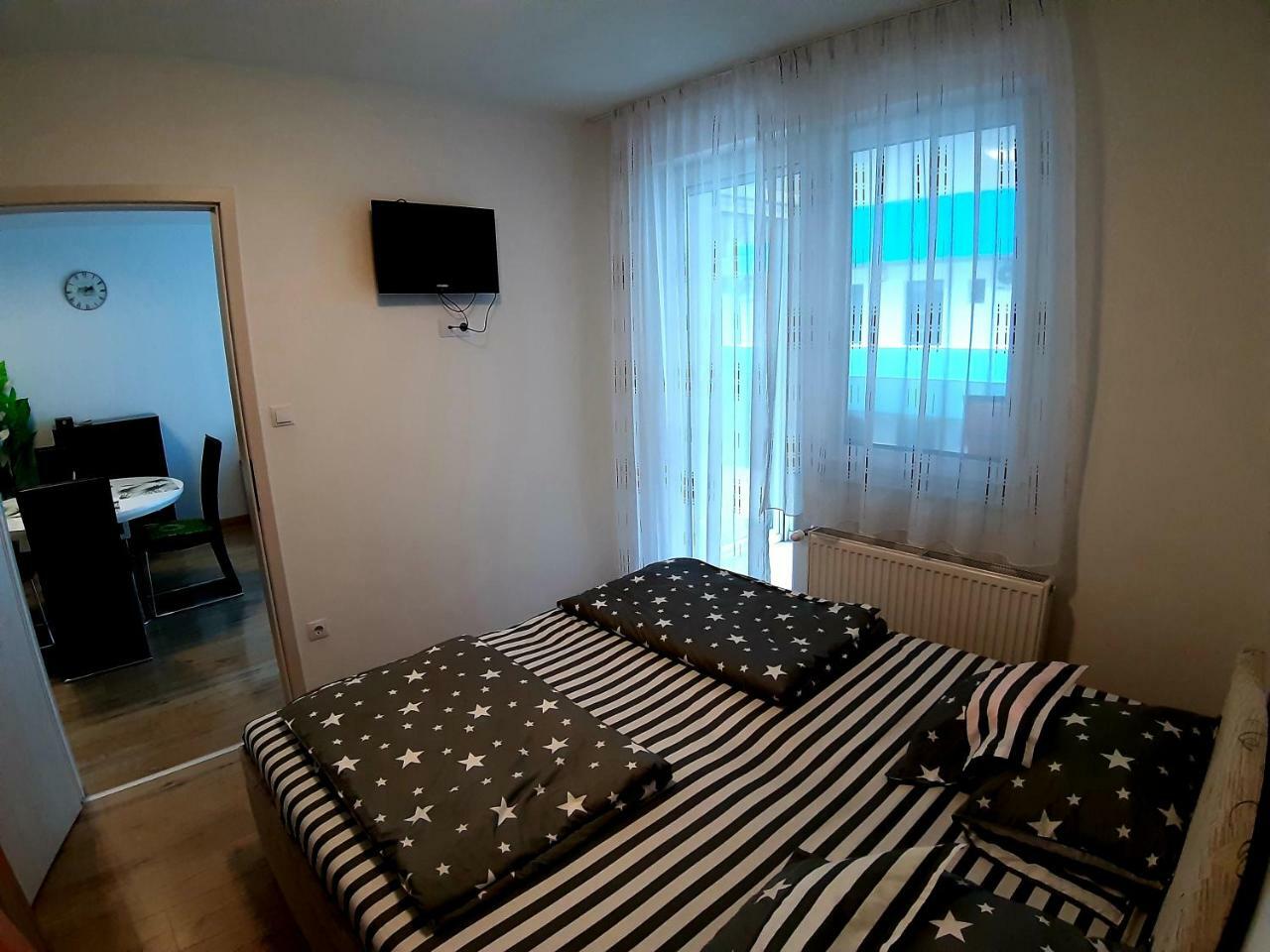 Elegant Apartman Siofok Luaran gambar